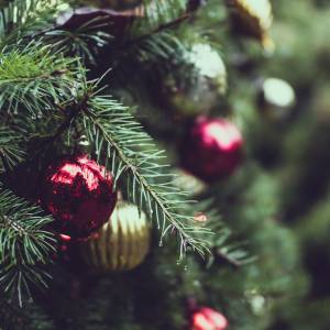 Top 40 Christmas Worship Songs, Hymns and Carols for Church